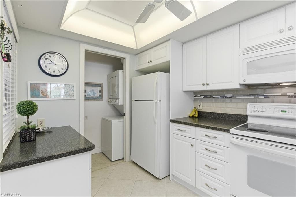 25804 Cockleshell DR # 117, BONITA SPRINGS FL 34135-9