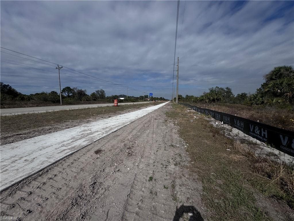 931 Bell BLVD S, LEHIGH ACRES FL 33974-5