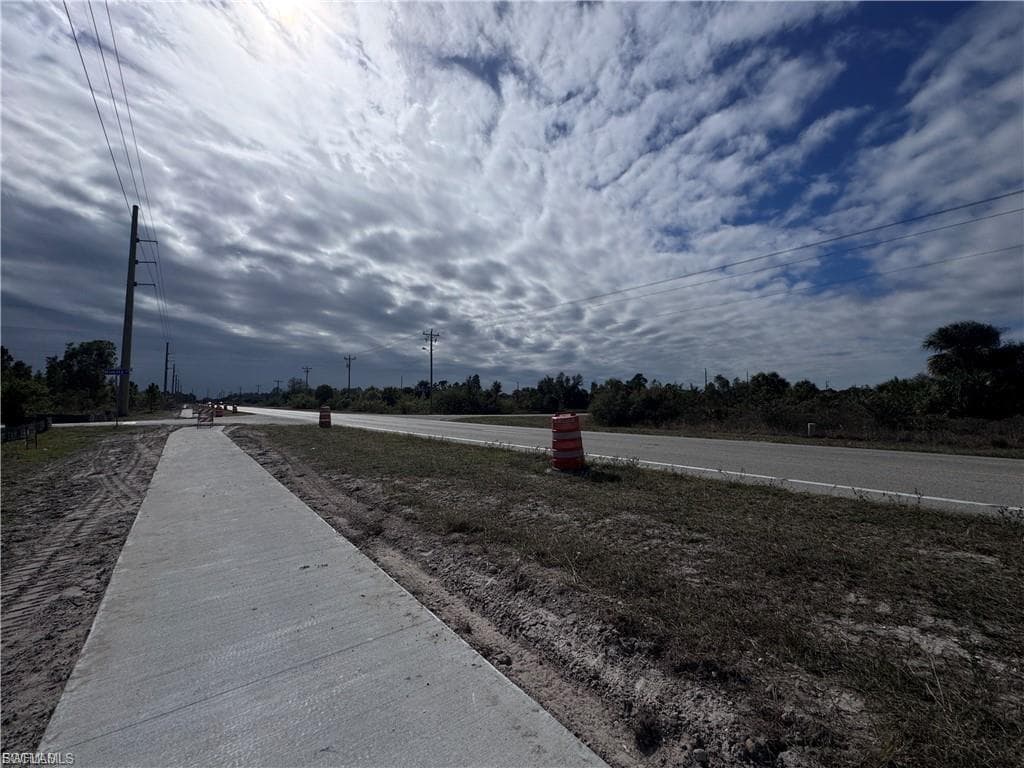931 Bell BLVD S, LEHIGH ACRES FL 33974-6