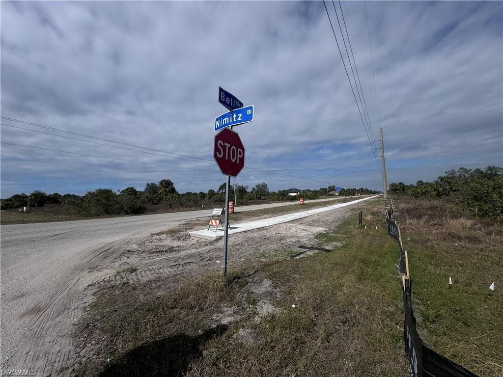 931 Bell BLVD S, LEHIGH ACRES FL 33974-4