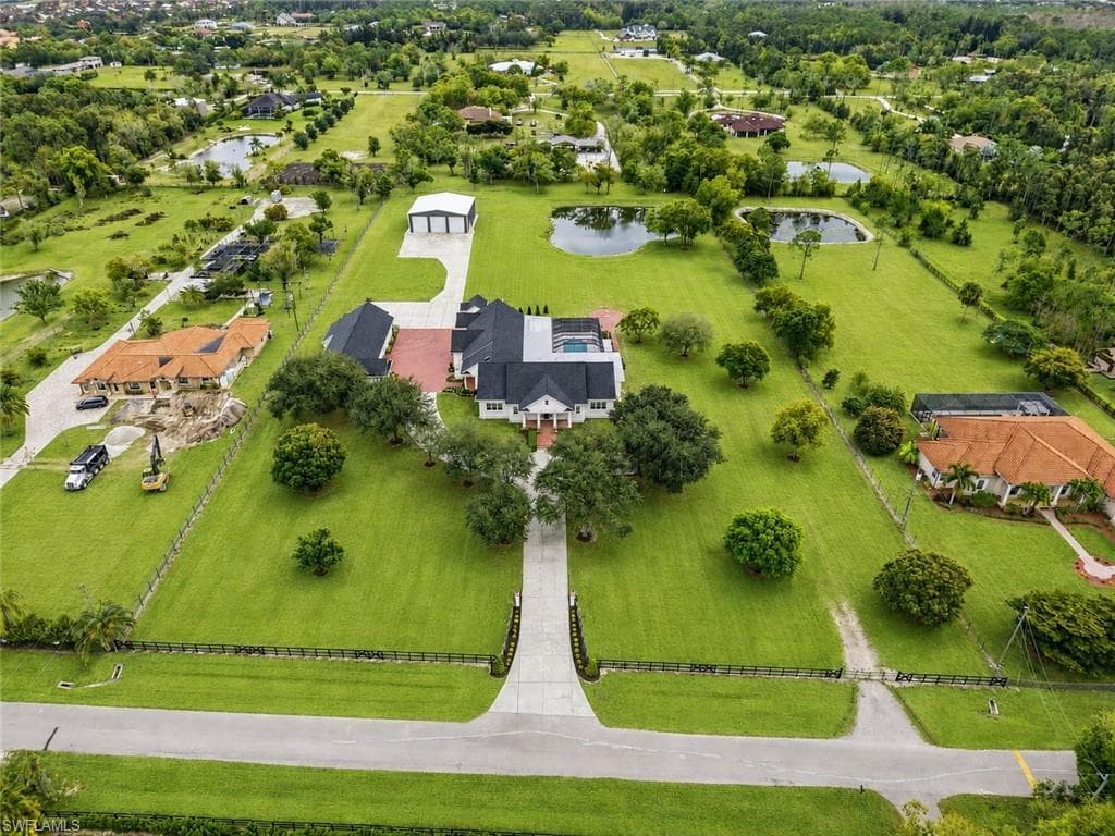 12201 Caisson LN-44