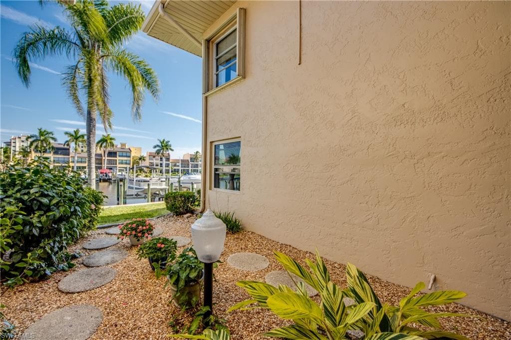 4025 SE 19th PL 209-32