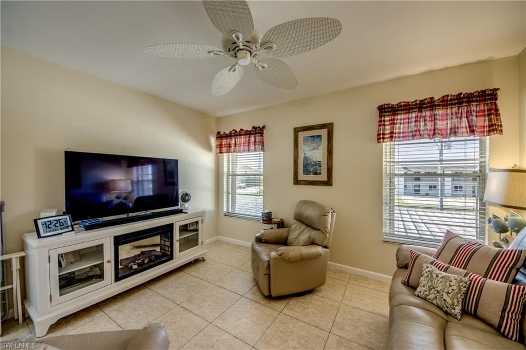 4025 SE 19th PL 209-28