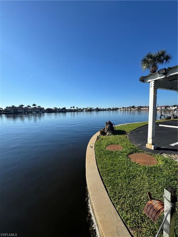 4803 Sunset CT # 208, CAPE CORAL FL 33904-22