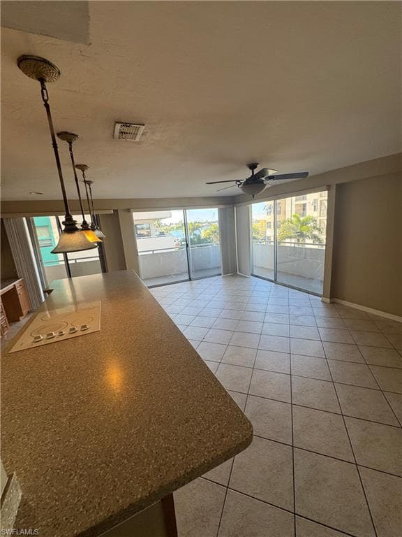 4803 Sunset CT # 208, CAPE CORAL FL 33904-2