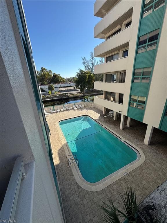 4803 Sunset CT # 208, CAPE CORAL FL 33904-13