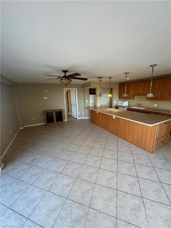 4803 Sunset CT # 208, CAPE CORAL FL 33904-3