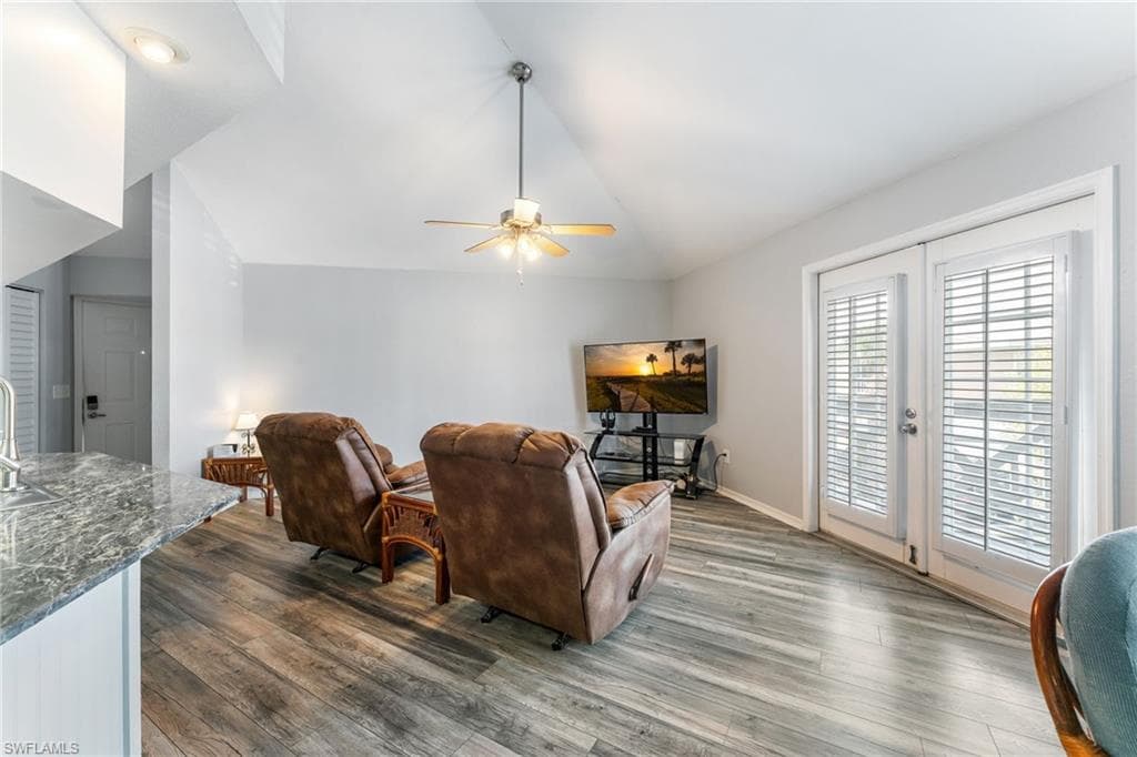 950 Moody RD # 124, NORTH FORT MYERS FL 33903-11