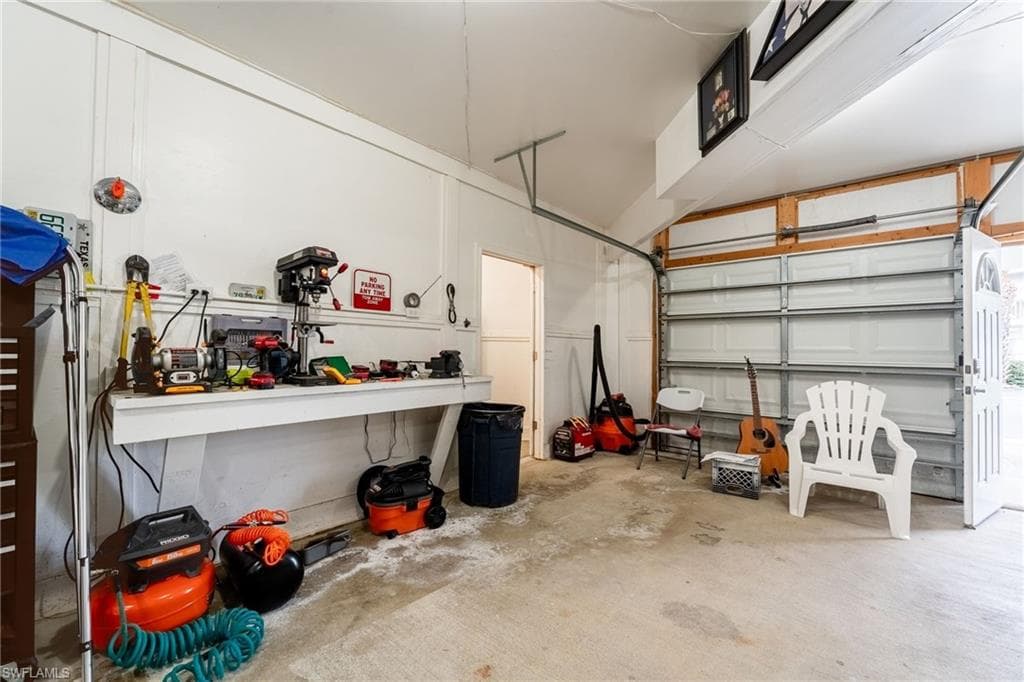 950 Moody RD # 124, NORTH FORT MYERS FL 33903-31