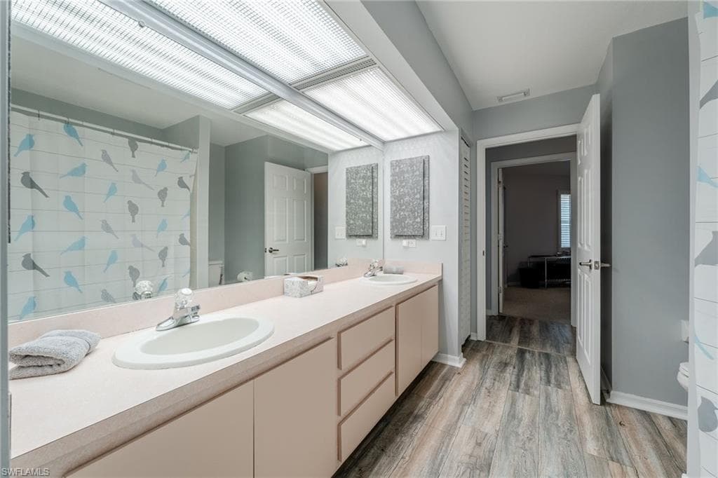 950 Moody RD # 124, NORTH FORT MYERS FL 33903-27