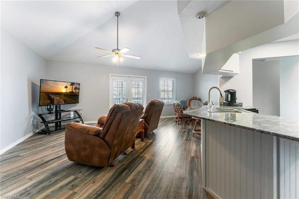 950 Moody RD # 124, NORTH FORT MYERS FL 33903-8