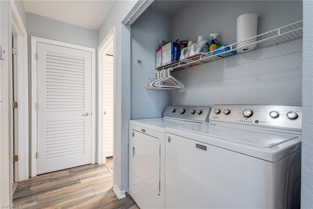 950 Moody RD # 124, NORTH FORT MYERS FL 33903-29