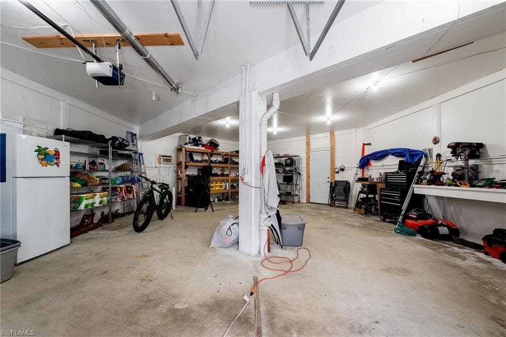 950 Moody RD # 124, NORTH FORT MYERS FL 33903-32