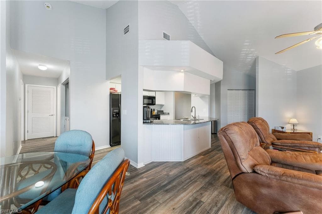 950 Moody RD # 124, NORTH FORT MYERS FL 33903-13