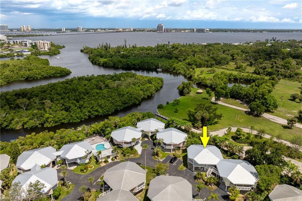 950 Moody RD # 124, NORTH FORT MYERS FL 33903-36