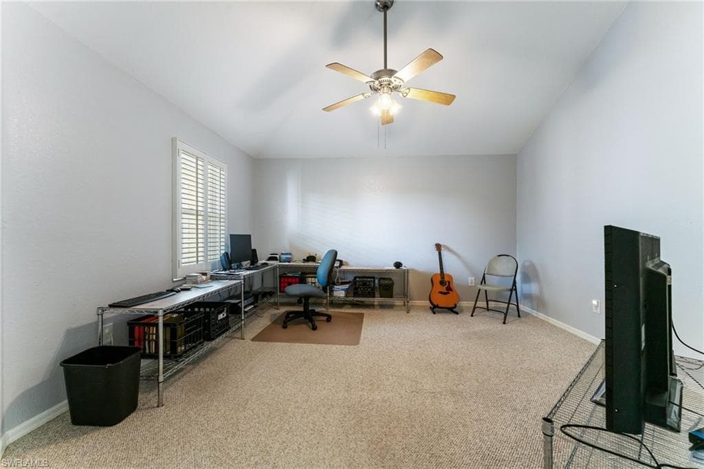 950 Moody RD # 124, NORTH FORT MYERS FL 33903-28