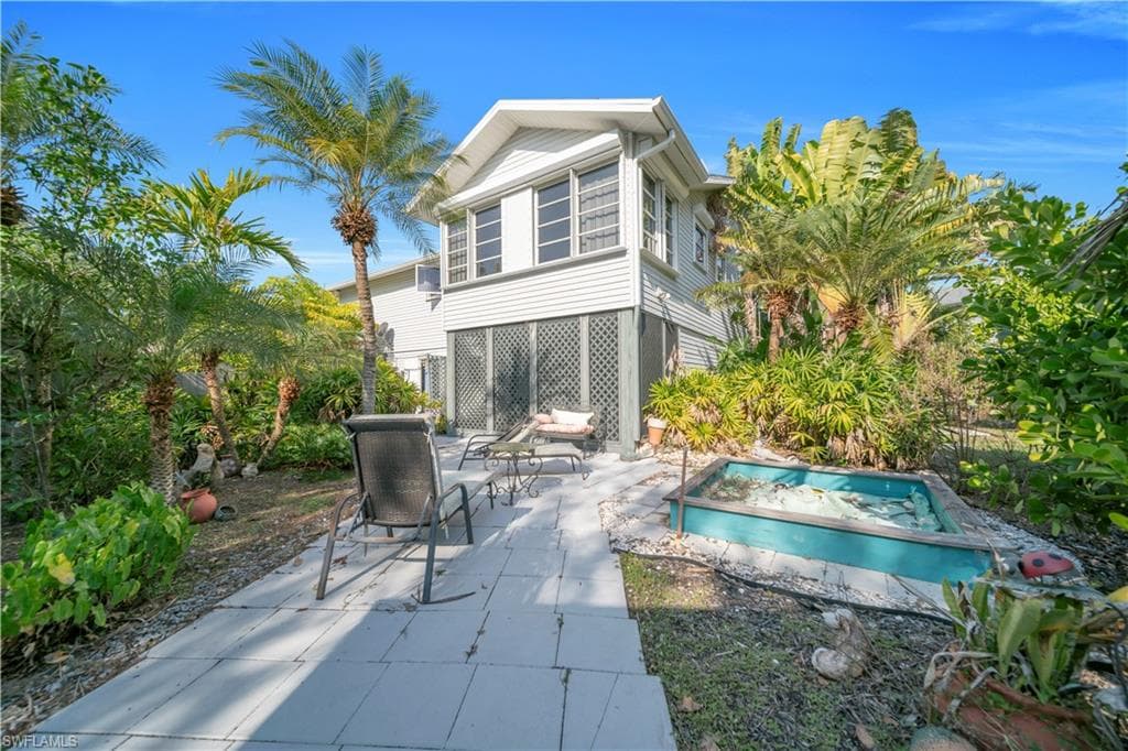 17324/17326 Whitewater CT 326-5