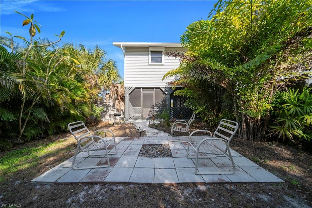 17324/17326 Whitewater CT 326-25