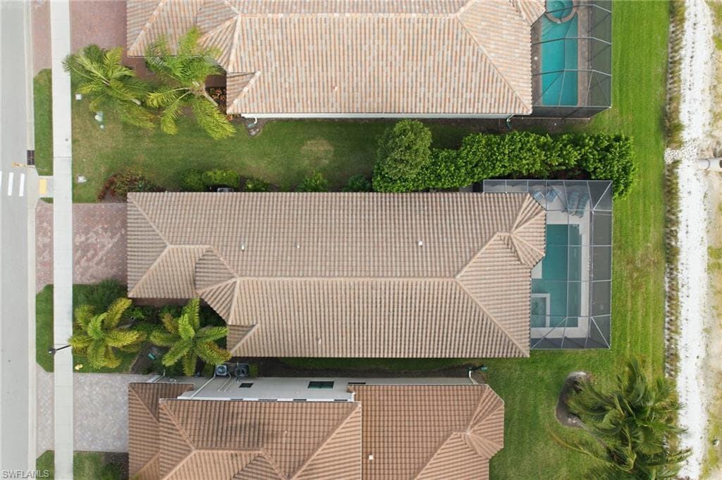 4318 Aurora ST-35