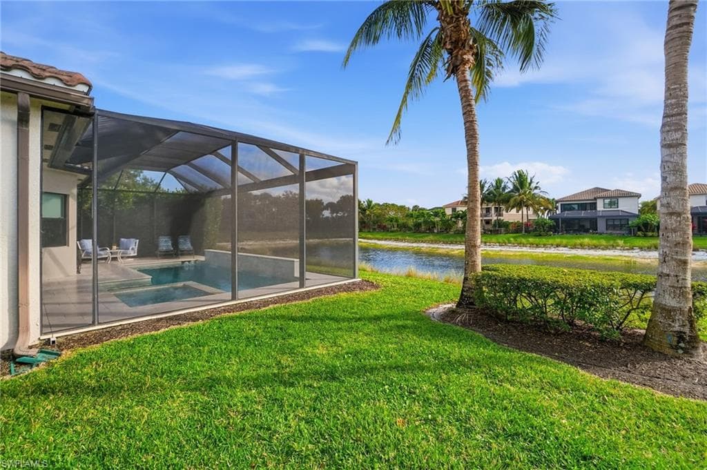 4318 Aurora ST-36