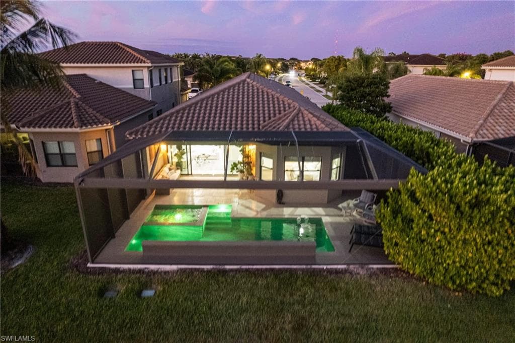 4318 Aurora ST-39