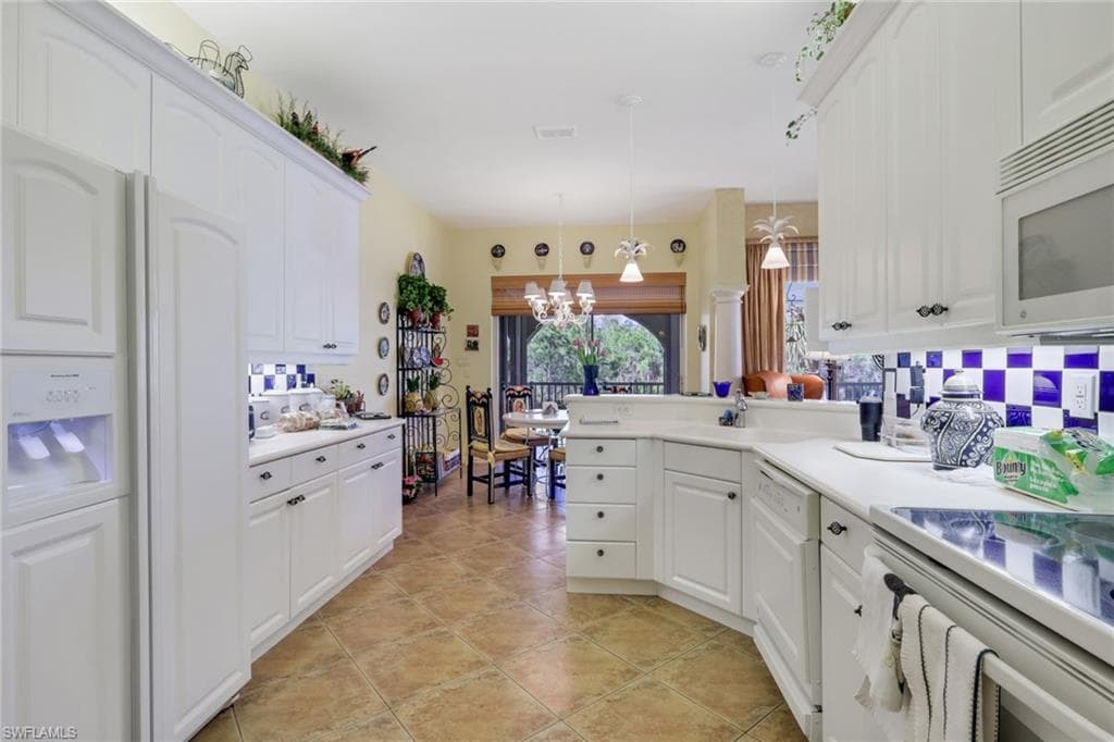 10801 Crooked River RD 203-10