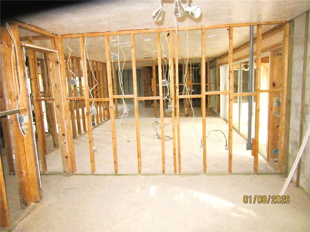 1206 Walden DR, FORT MYERS FL 33901-4