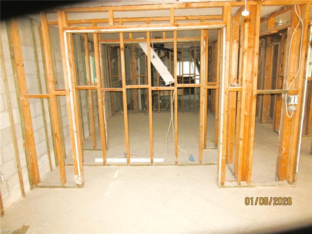 1206 Walden DR, FORT MYERS FL 33901-3