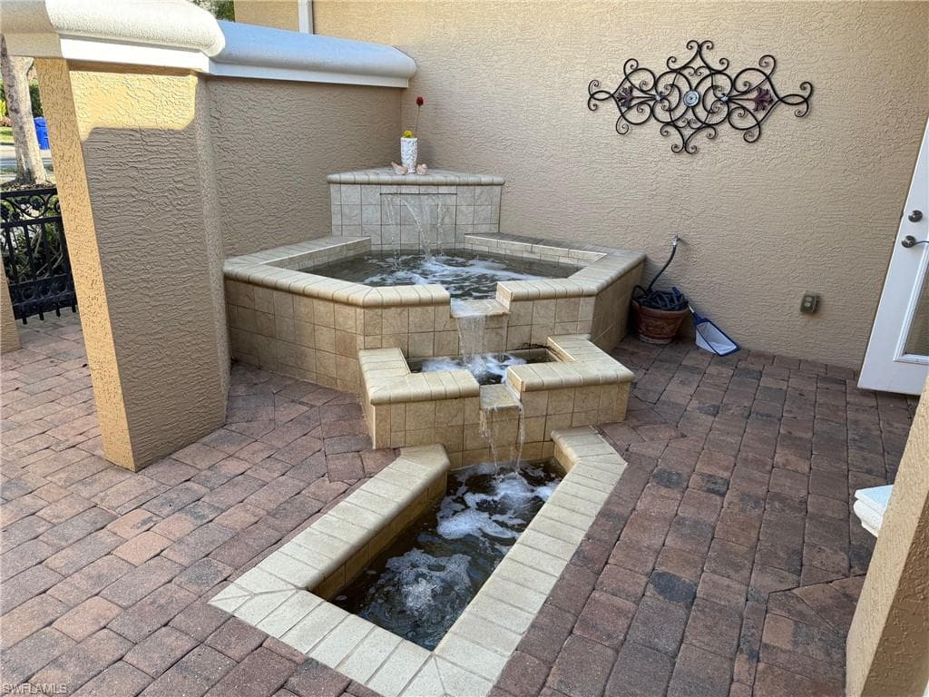 1687 McGregor Reserve DR, FORT MYERS FL 33901-25