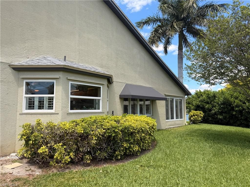 2501 McGregor Park CIR, FORT MYERS FL 33908-39
