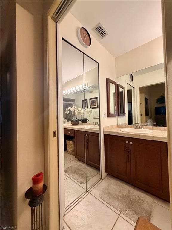 2501 McGregor Park CIR, FORT MYERS FL 33908-28