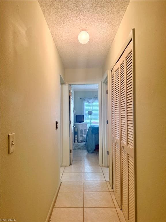 2501 McGregor Park CIR, FORT MYERS FL 33908-20