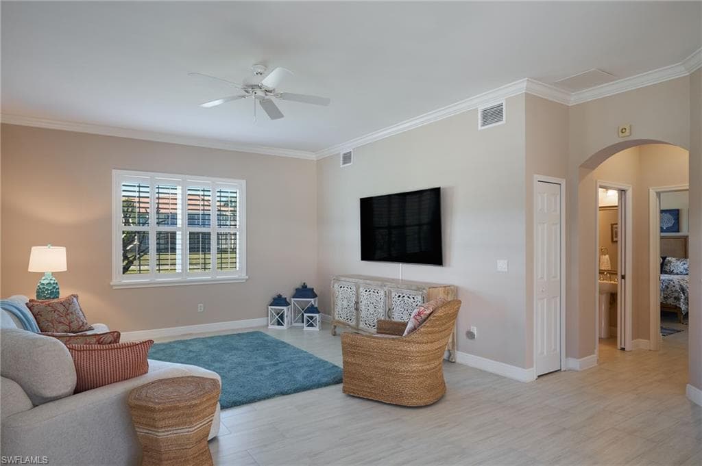 14101 Bently CIR, FORT MYERS FL 33912-9