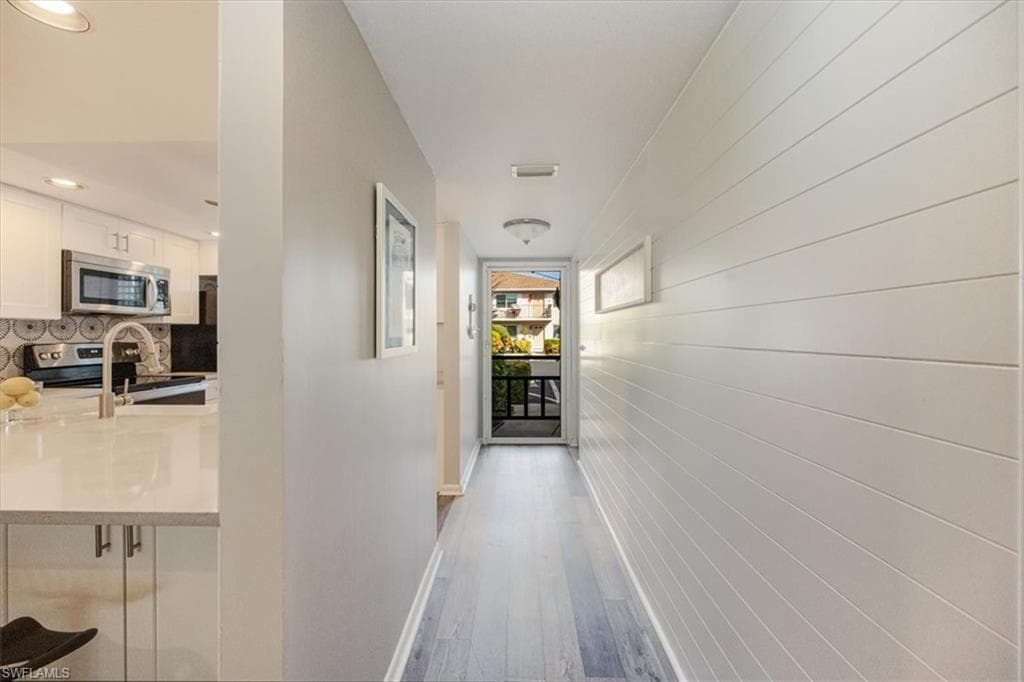 142 Palm DR # 3007, NAPLES FL 34112-1