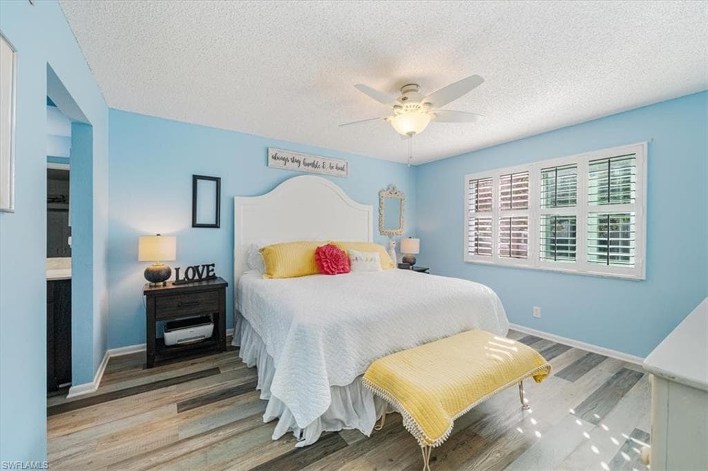 142 Palm DR # 3007, NAPLES FL 34112-12