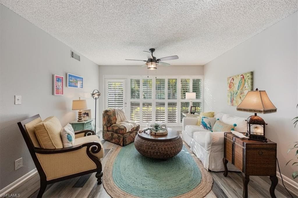 142 Palm DR # 3007, NAPLES FL 34112-4