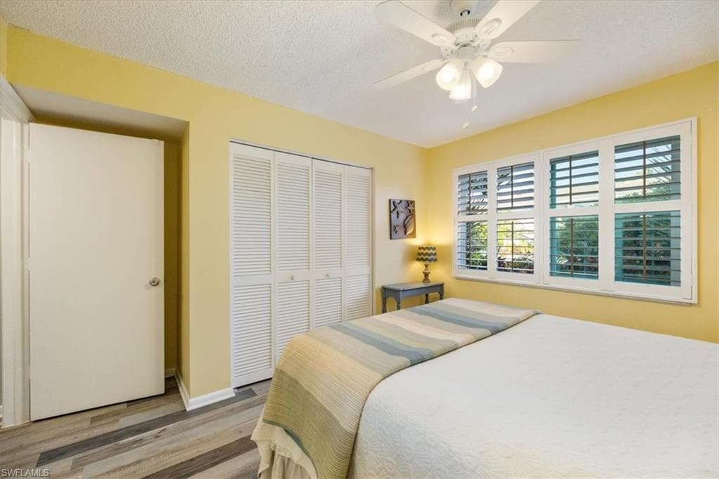 142 Palm DR # 3007, NAPLES FL 34112-17