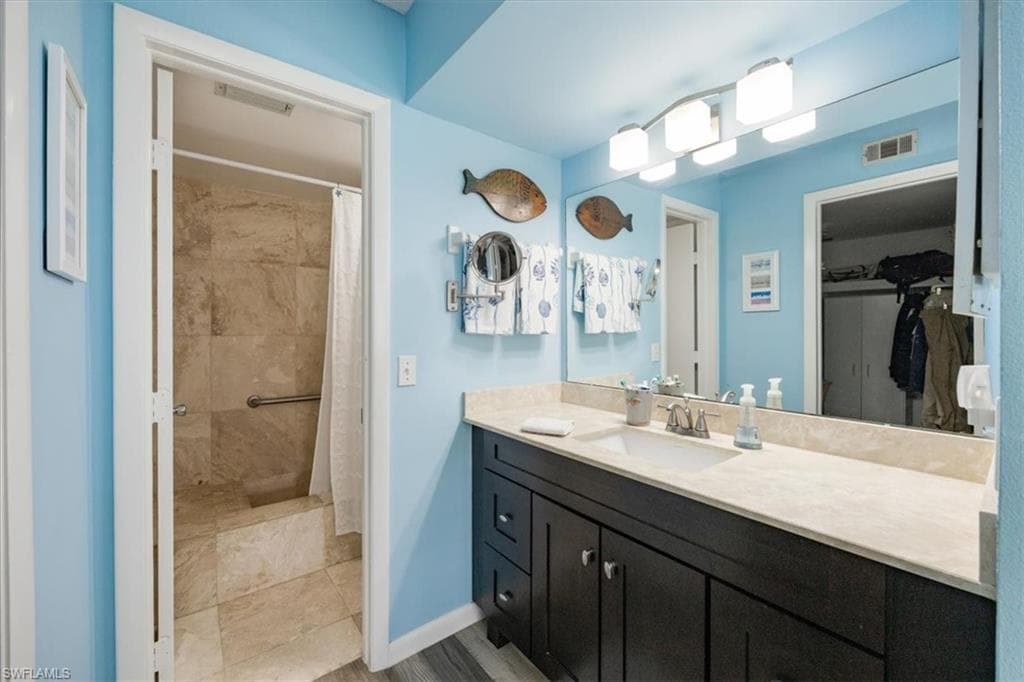 142 Palm DR # 3007, NAPLES FL 34112-14