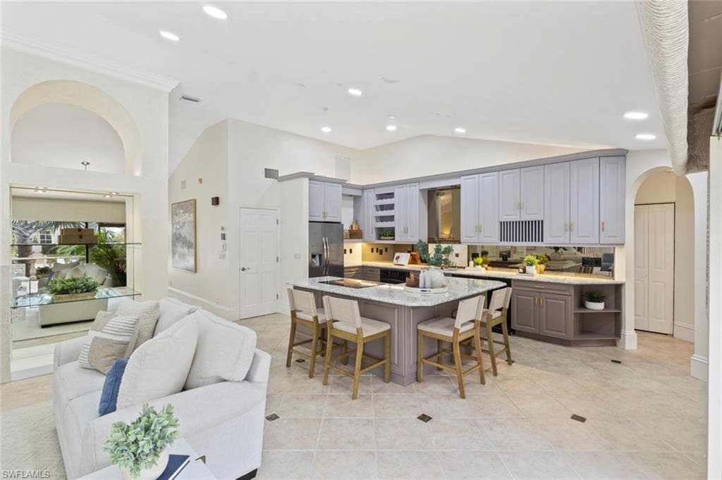 640 Kendall DR, MARCO ISLAND FL 34145-12