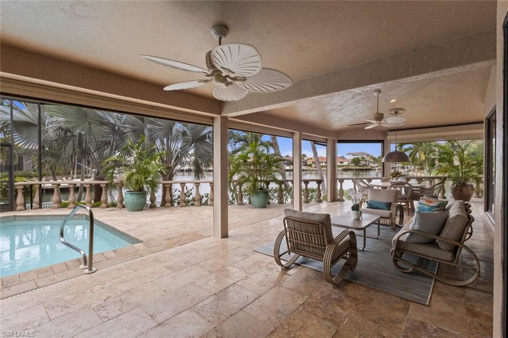 640 Kendall DR, MARCO ISLAND FL 34145-35