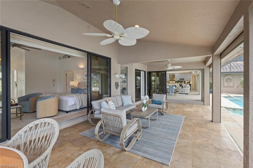 640 Kendall DR, MARCO ISLAND FL 34145-3