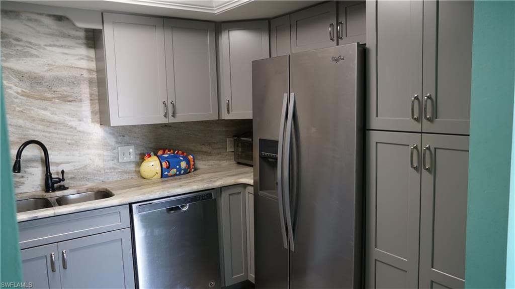 607 SE 47th ST # 3, CAPE CORAL FL 33904-3