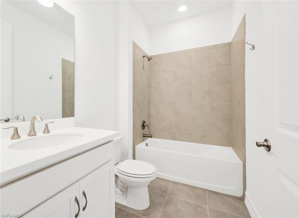 16745 SIESTA DRUM WAY, BONITA SPRINGS FL 34135-14