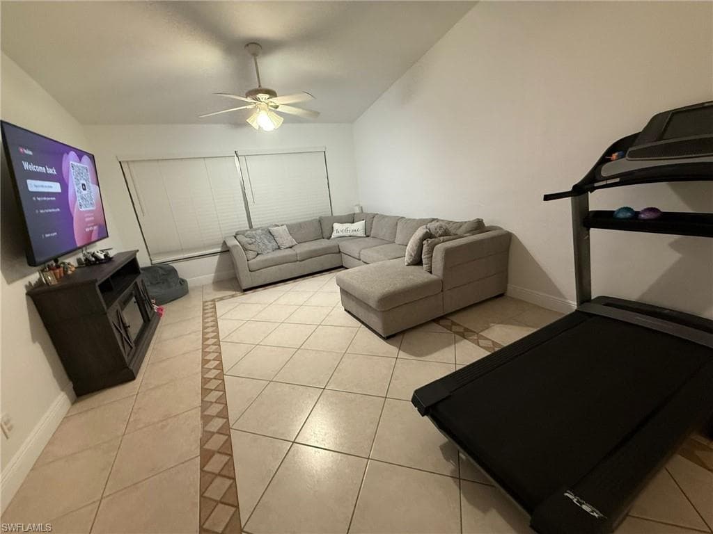 4220 Looking Glass LN # 4302, NAPLES FL 34112-14