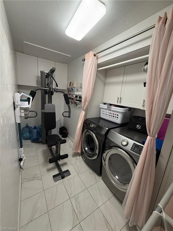 4220 Looking Glass LN # 4302, NAPLES FL 34112-18