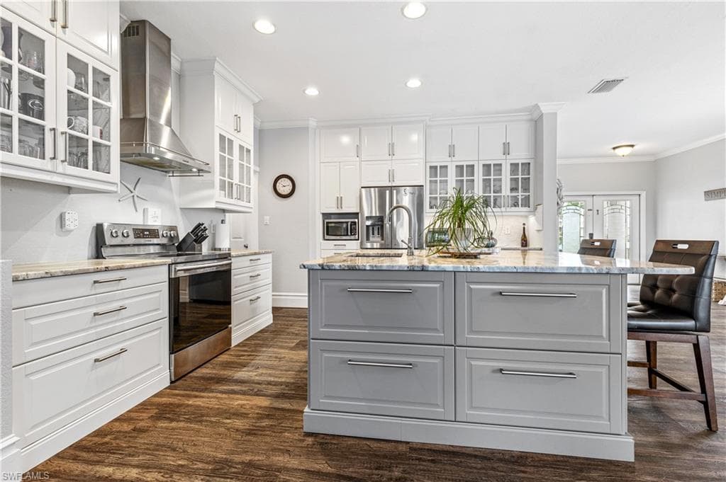 2006 Willow Branch DR, CAPE CORAL FL 33991-4