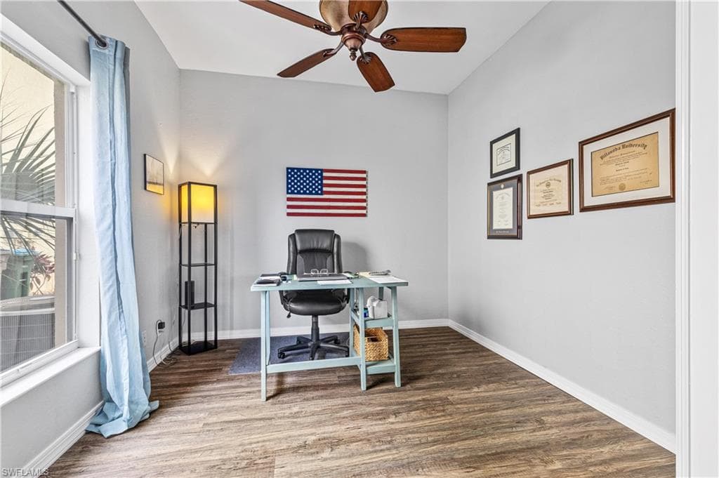 2006 Willow Branch DR, CAPE CORAL FL 33991-13