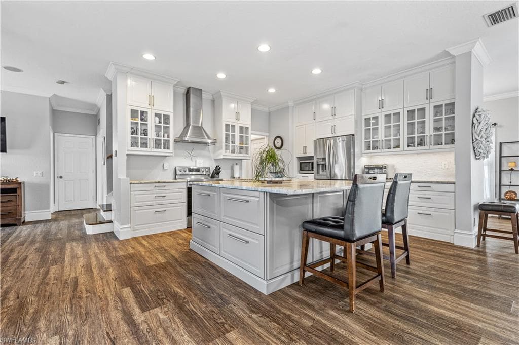 2006 Willow Branch DR, CAPE CORAL FL 33991-3