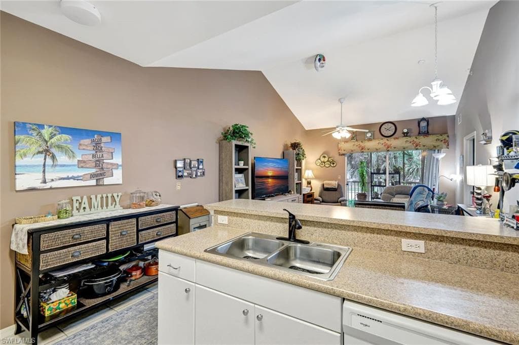 950 Hancock Creek South BLVD 524-8