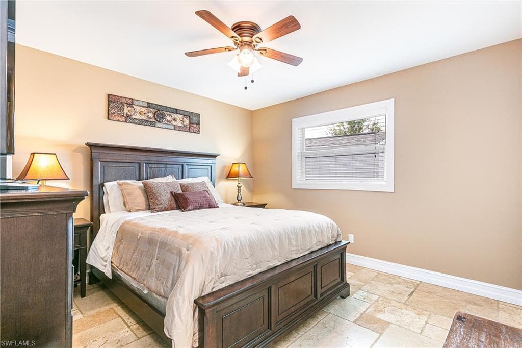 401 Candlewick CIR E-19